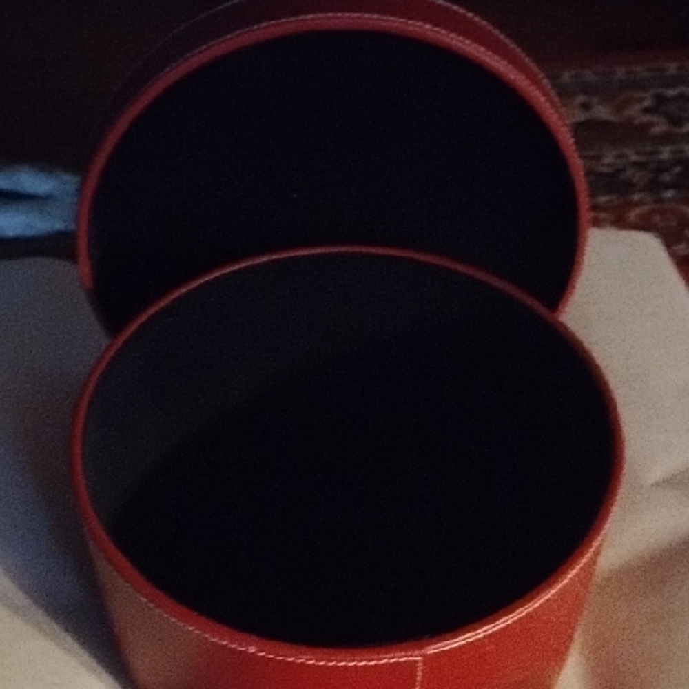 Round Red Storage Box - Picture 2 of 5